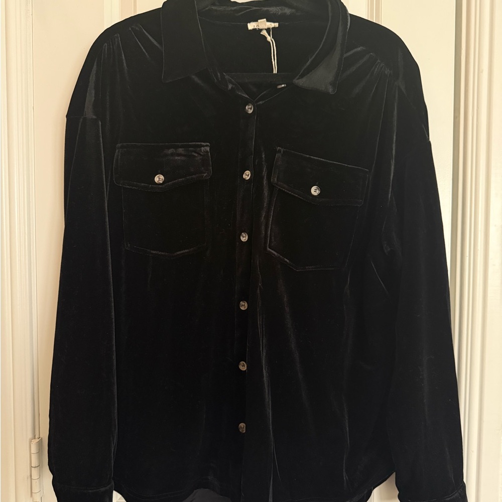 JODIFL Luxurious Black Velvet Shirt